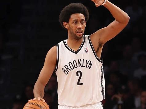 Why Pro Athletes Go Broke and How One NBA Player Avoided It.
